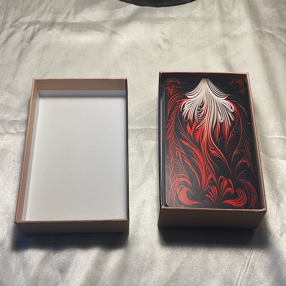 Papercut Tarot Deck by Madxcot - Picture 3 of 3